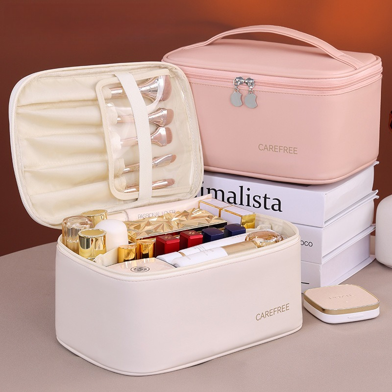 Luxury Skincare Box - حقيبة مكياج فاخرة من البولي يوريثان