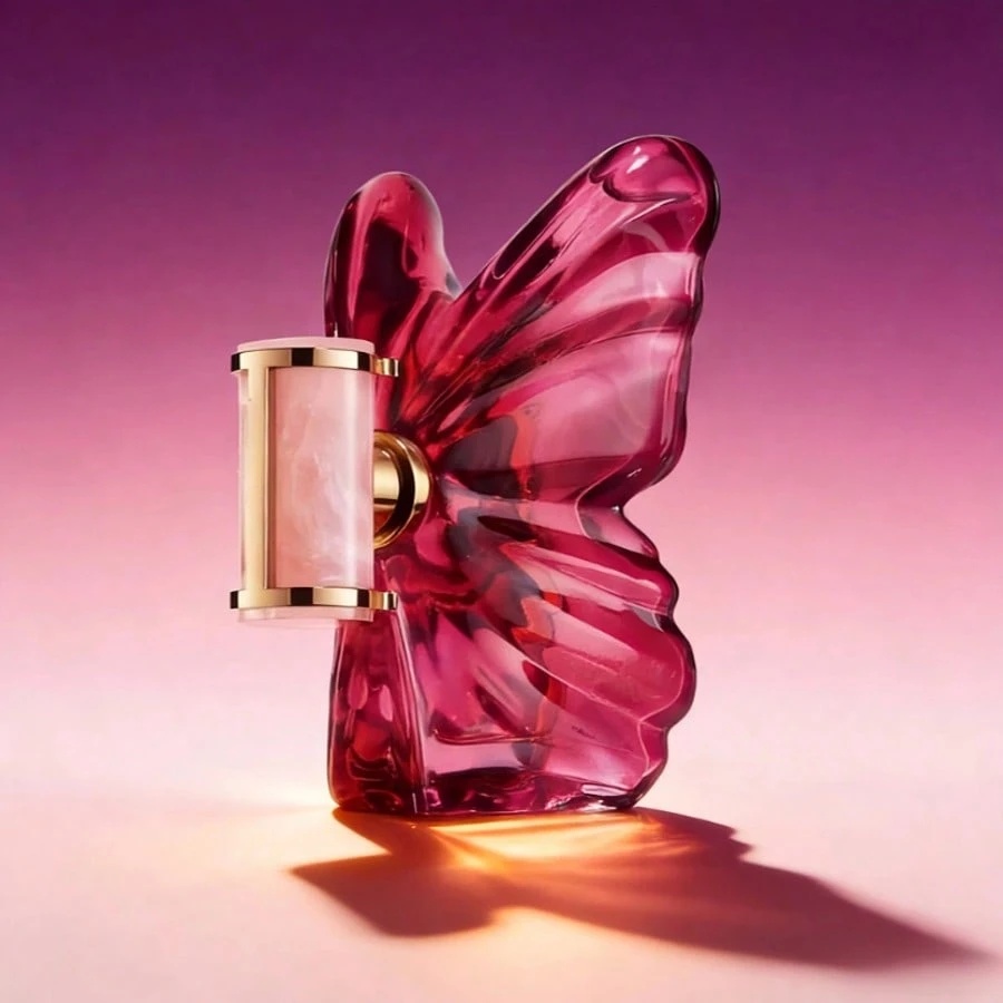 Luxury Skincare Oil - لا بومبا عطر نسائي برائحة الزهور