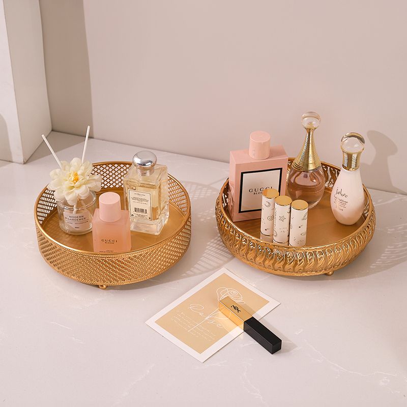 مستحضرات التجميل الفاخرة الخفي - مراجعة Luxury Skincare Box وسعره