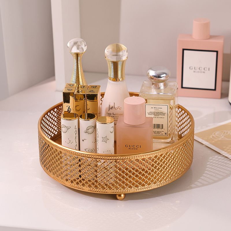 مستحضرات التجميل الفاخرة الخفي - مراجعة Luxury Skincare Box وسعره