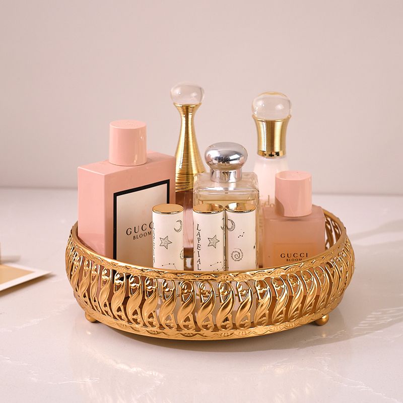 مستحضرات التجميل الفاخرة الخفي - مراجعة Luxury Skincare Box وسعره