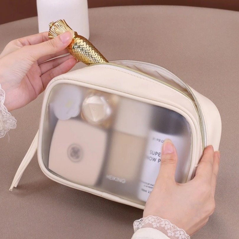 مجموعة حقائب مكياج فاخرة شبه ش - مراجعة Luxury Skincare Women وسعره