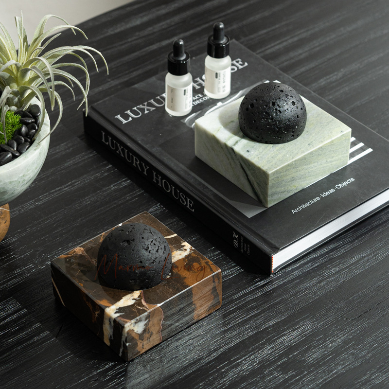ناشر لافا روك ستون الأسود مع ق - مراجعة Luxury Skincare Oil وسعره
