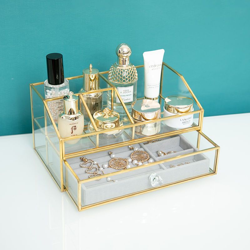 صندوق تخزين زجاجي فاخر بتصميم  - مراجعة Luxury Skincare Box وسعره